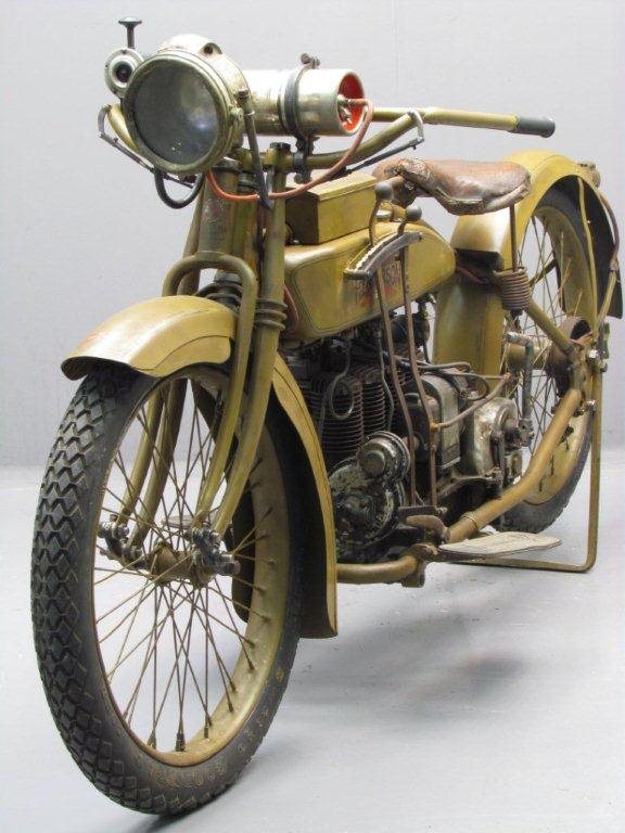 Ретро мотоцикл Henderson Model Z 1919