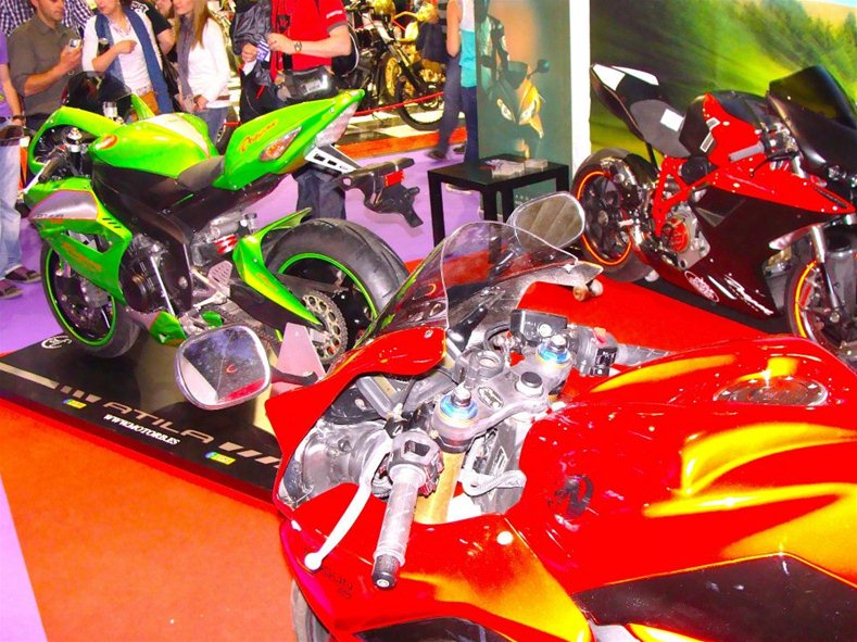 Обтекатели DragonTT Shogun и Atila 599R для мотоциклов Honda CBR600RR и Yamaha YZF-R6