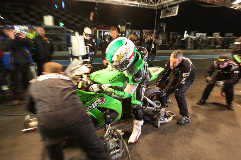 Kawasaki SRC выиграли 24-часовую гонку Bol d&#39;Or 2012
